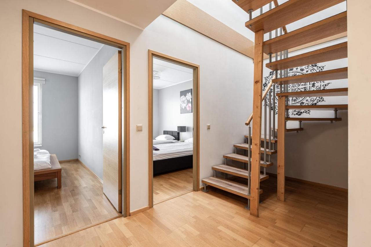 Airhome - Heart Of Center * Tallinn